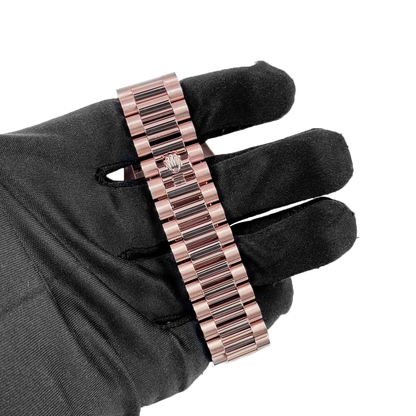 Day-Date 40mm 228235 Rose Gold Chocolate Roman Dial (2025)