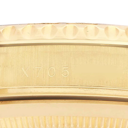 Yachtmaster 40mm Yellow Gold White Dial Mens Watch 16628